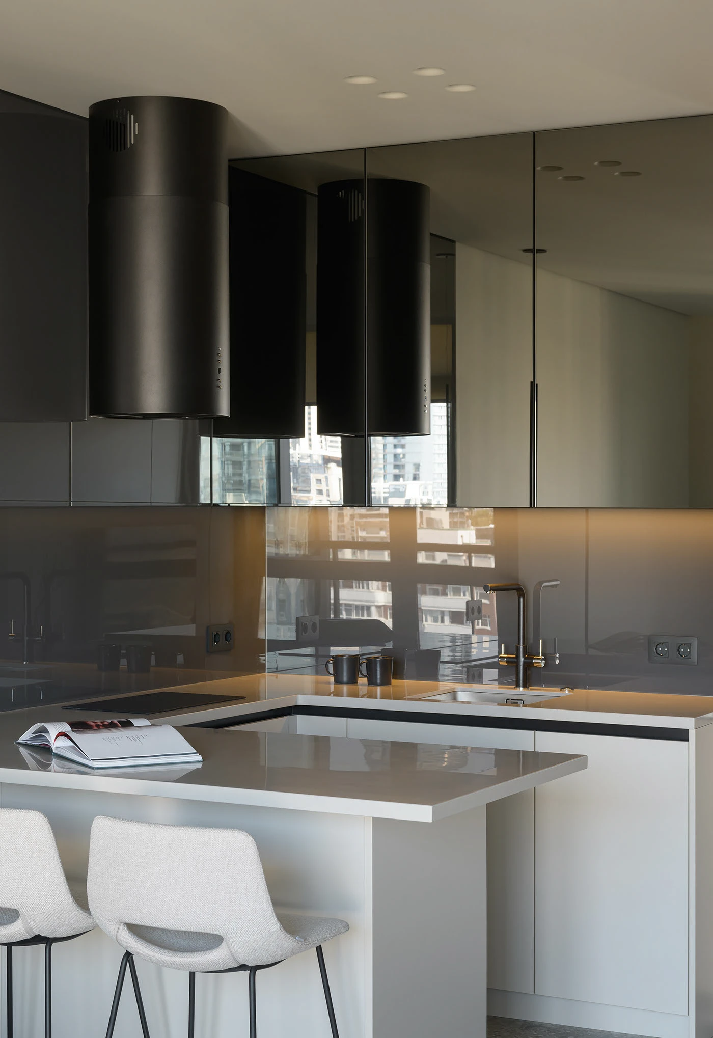 Tủ bếp tối giản căn hộ nhỏ | TA HOUSE tủ bếp tối giản